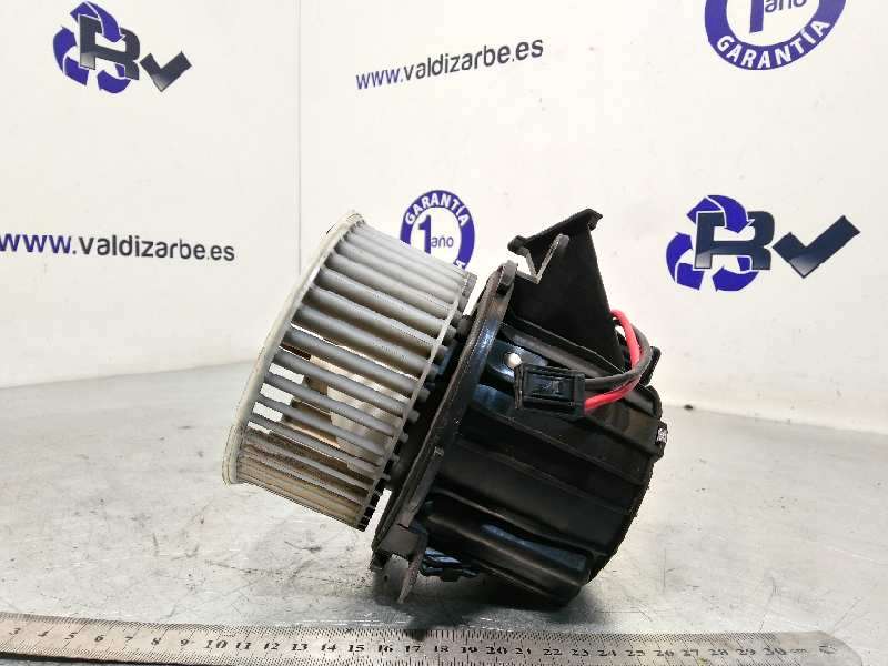 Recambio de motor calefaccion para audi a4 ber. (b8) básico referencia OEM IAM 8T2820021 - Negro 2