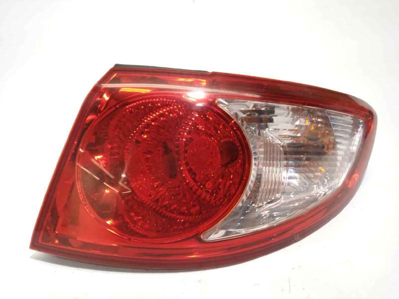PILOTO TRASERO DERECHO 924022B000 924022B020