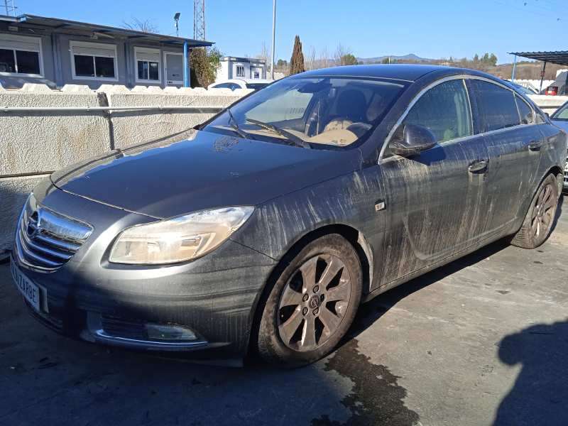 OPEL INSIGNIA BERLINA