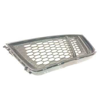 REJILLA PARAGOLPES DERECHA 4S0807698A 4S0807676ARN4 