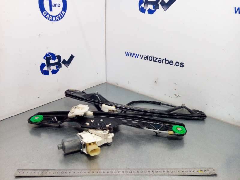ELEVALUNAS DELANTERO DERECHO 51332990386 67626927028