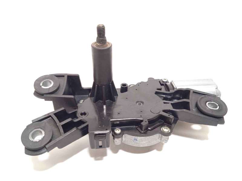 MOTOR LIMPIA TRASERO 8888040488 0390205042