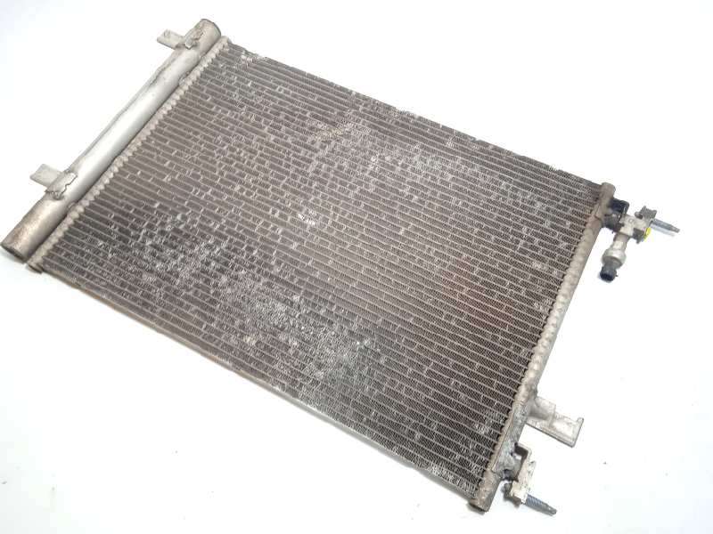 CONDENSADOR / RADIADOR AIRE ACONDICIONADO 13267648 