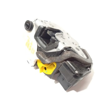 CERRADURA PUERTA TRASERA IZQUIERDA 13579557 