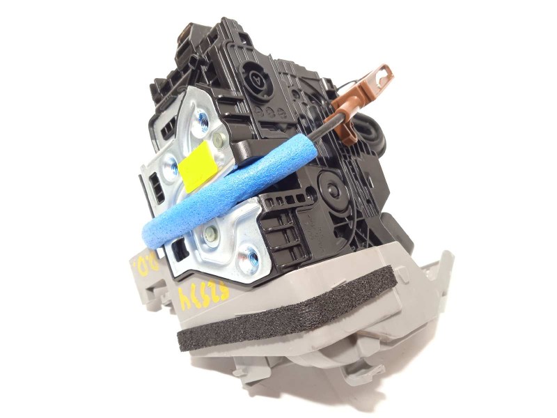 CERRADURA PUERTA DELANTERA DERECHA 81320AT010 