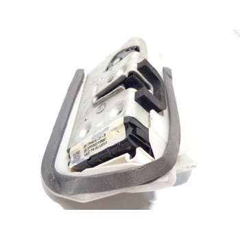 CERRADURA PUERTA DELANTERA DERECHA 150067301B 