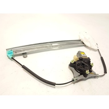 ELEVALUNAS DELANTERO DERECHO 82460H8000 F00S1W2196