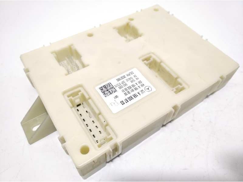 CAJA RELES / FUSIBLES A1669008703 28321880