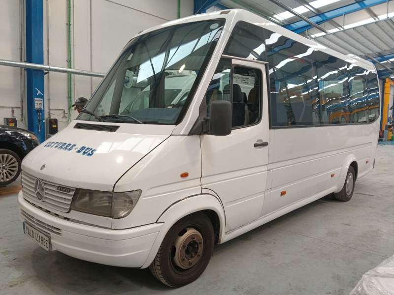 MERCEDES-BENZ SPRINTER 4-T CAJA/CHASIS (B904)