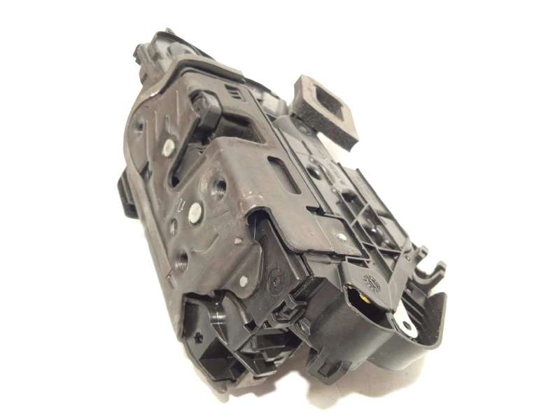 CERRADURA PUERTA DELANTERA IZQUIERDA 5TB837015A 