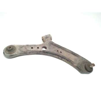 BRAZO SUSPENSION INFERIOR DELANTERO DERECHO 4520154L20 