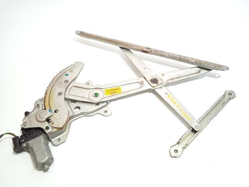 ELEVALUNAS DELANTERO DERECHO 83560M63J00 SR2621003400