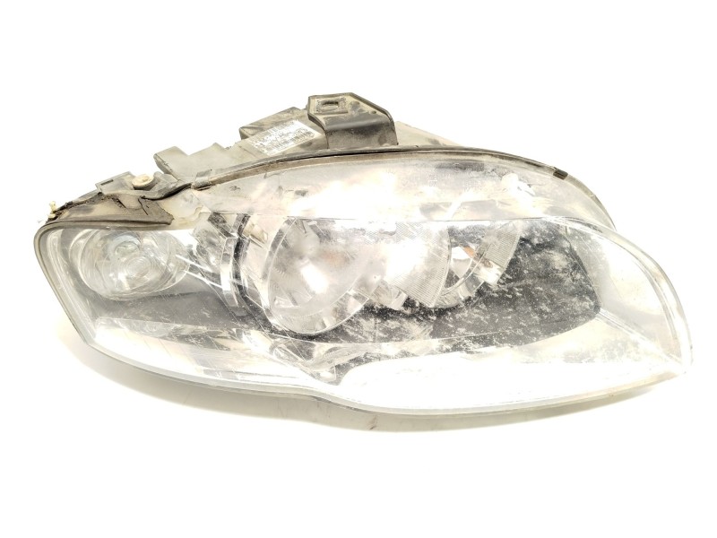 FARO DERECHO 8E0941004BK 0301219204