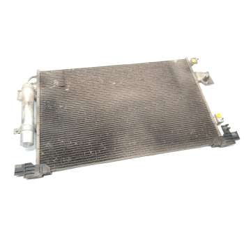 CONDENSADOR / RADIADOR AIRE ACONDICIONADO 7812A030 