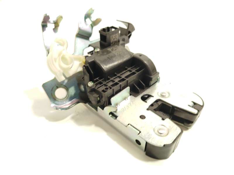 CERRADURA MALETERO / PORTON 4K0827503 
