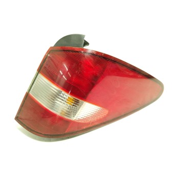 Recambio de piloto trasero derecho para ssangyong rodius i 2.7 xdi referencia OEM IAM 8360221304  