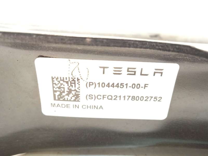 Recambio de brazo suspension inferior trasero derecho para tesla model 3 ev referencia OEM IAM 104445100F - Blanco 4