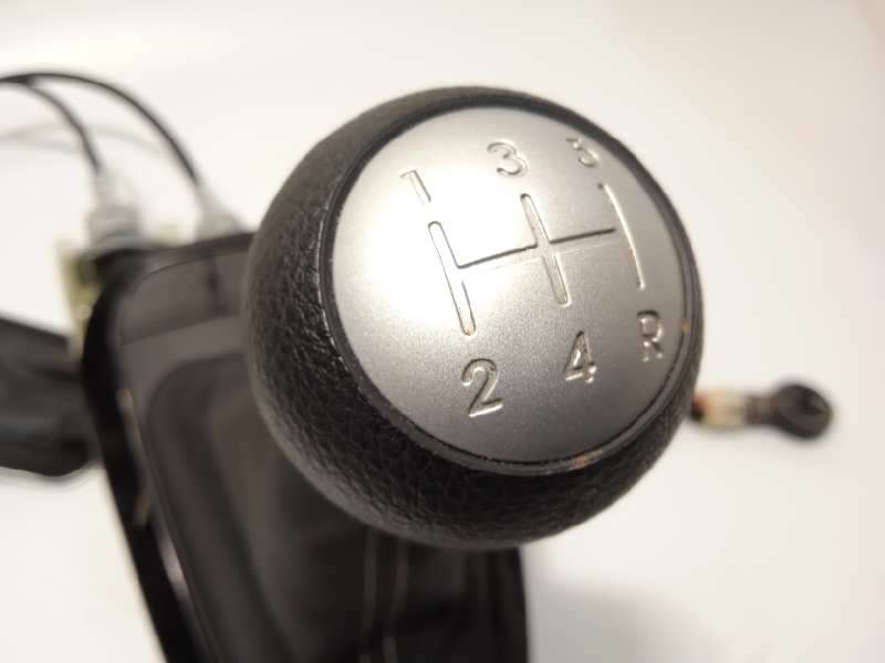 Recambio de palanca cambio para kia picanto (ja) 1.0 cat referencia OEM IAM 84650G6010FHV - Blanco 3