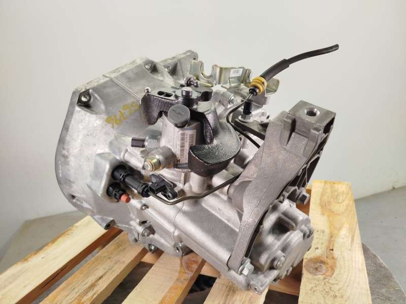 Recambio de caja cambios para ford focus iii sedán 1.0 ecoboost referencia OEM IAM CV6R7002PF 2255924 - Rojo 3