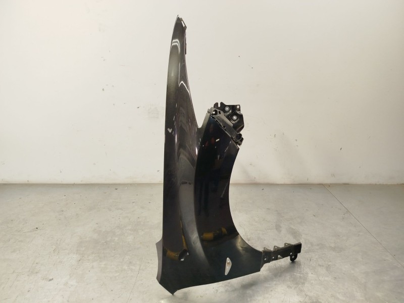 ALETA DELANTERA DERECHA GS1D52110D 