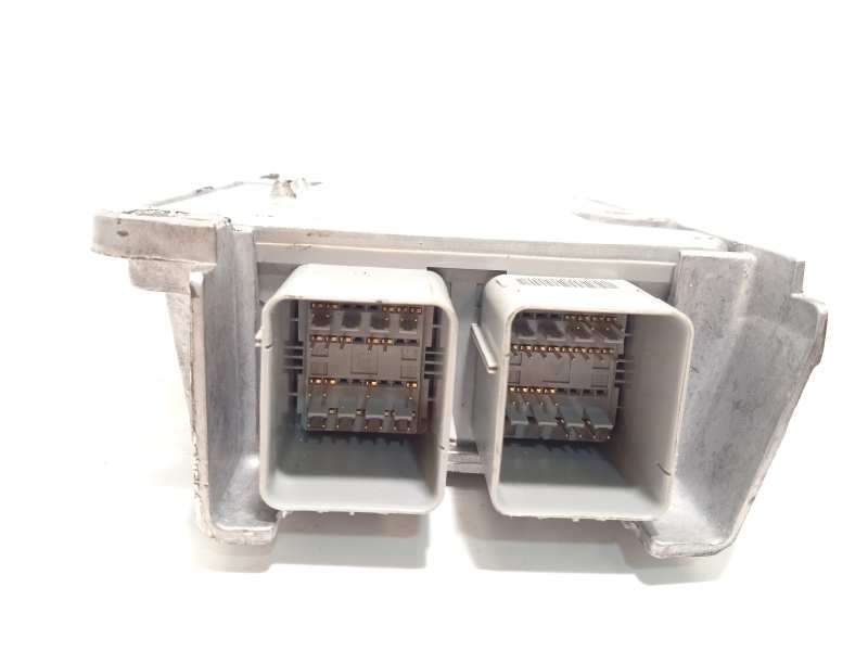 Recambio de centralita airbag para chrysler 300 c 3.0 crd referencia OEM IAM 68002372AA  0285010053 4