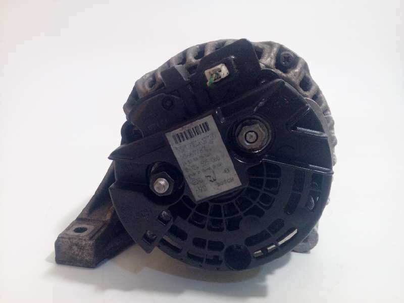 Recambio de alternador para volvo xc70 2.4 diesel cat referencia OEM IAM 30667787  0124525060 3