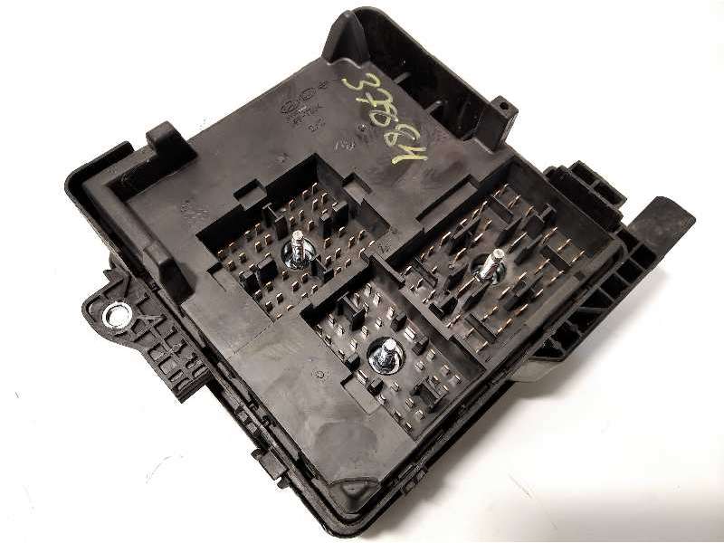 Recambio de caja reles / fusibles para kia cee'd concept referencia OEM IAM 919501H040 - Blanco 2