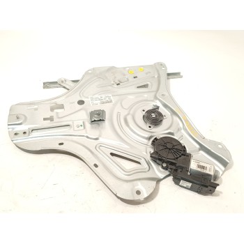 ELEVALUNAS DELANTERO IZQUIERDO 824012Y000 402389D