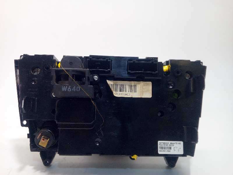 Recambio de mando climatizador para volvo xc70 2.4 diesel cat referencia OEM IAM 30746022  M447EA00033 4