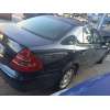 mercedes-benz clase e (w211) berlina del año 2004