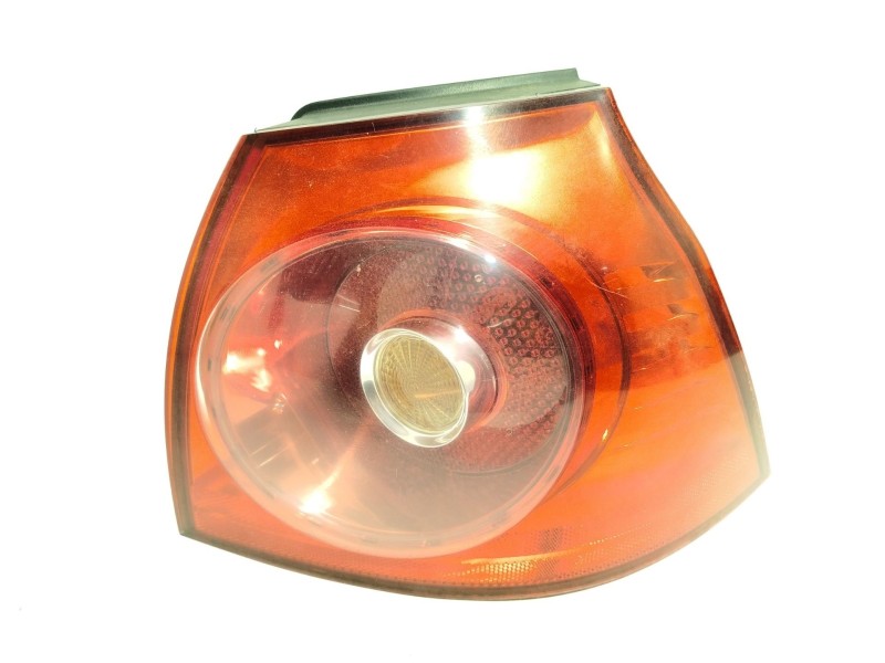 PILOTO TRASERO DERECHO 1K6945096Q 89031823