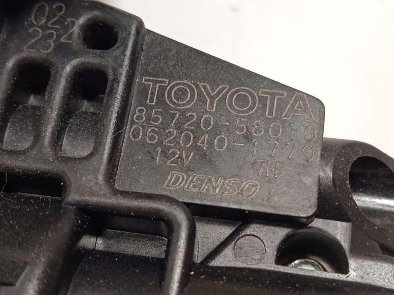 Recambio de elevalunas delantero izquierdo para lexus rx (_u3_) 400h (mhu38_) referencia OEM IAM 8572058010  0620401770 5