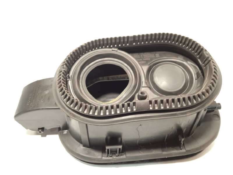 Recambio de tapa exterior combustible para renault kadjar 1.3 tce referencia OEM IAM 781204304R  788329267R - Negro 4