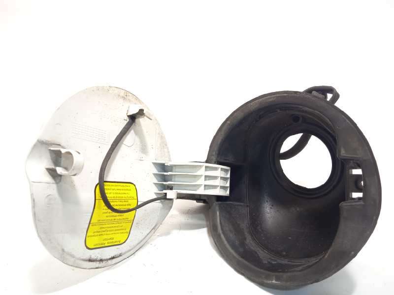 Recambio de tapa exterior combustible para fiat fiorino 1.3 16v jtd cat referencia OEM IAM 1353354080 - Blanco 2