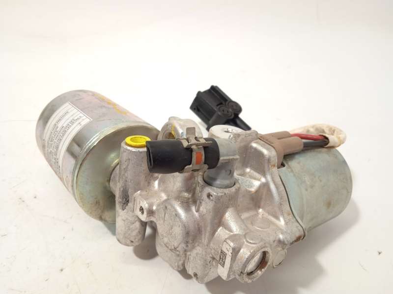 Recambio de servofreno para toyota c-hr hybrid advance referencia OEM IAM 4707047070 2