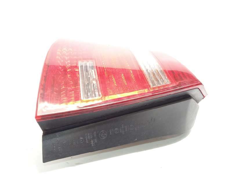 Recambio de piloto trasero izquierdo para bmw serie 1 berlina (e81/e87) 118d referencia OEM IAM 7164955 63217164955 - Blanco 2