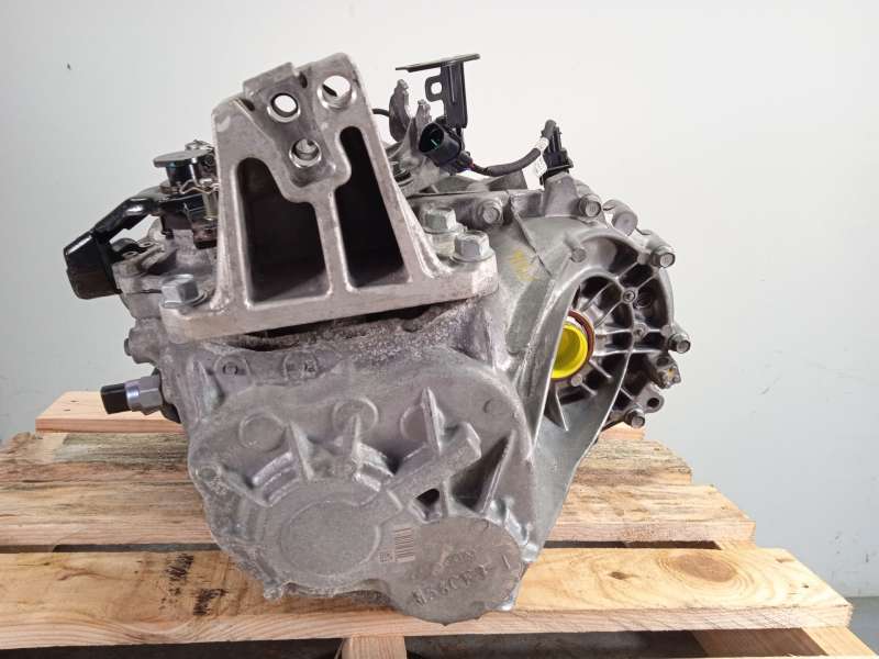 Recambio de caja cambios para kia carens iv 1.7 crdi referencia OEM IAM 4300032932 WFW6 - Blanco 3