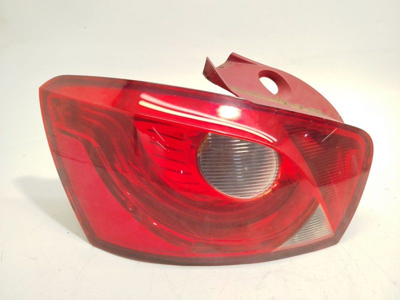 PILOTO TRASERO IZQUIERDO 6J4945095G 6J4945111B 