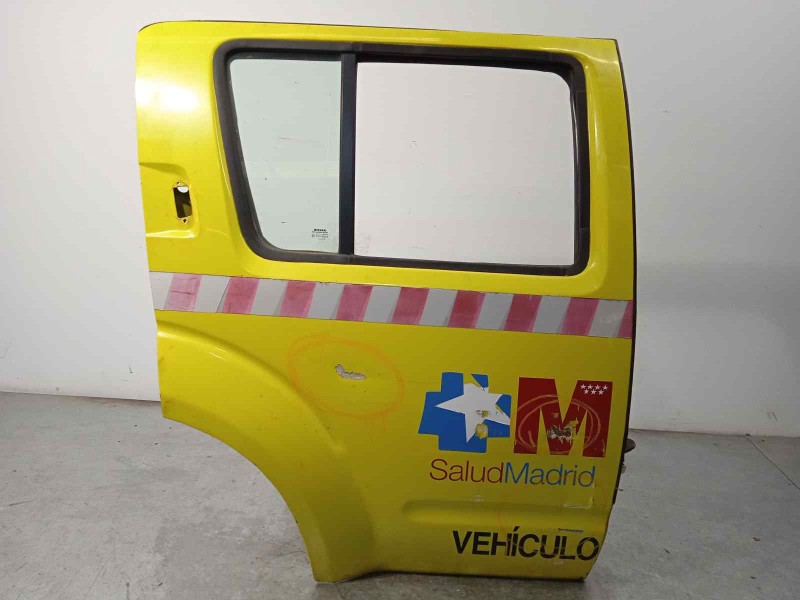 PUERTA TRASERA DERECHA 82100EB330 