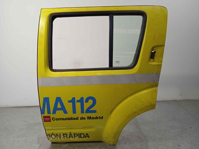 PUERTA TRASERA IZQUIERDA 82101EB330 
