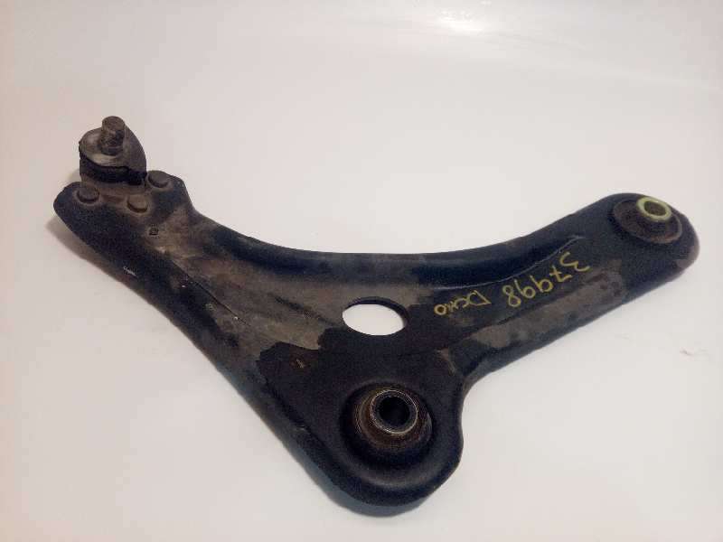 BRAZO SUSPENSION INFERIOR DELANTERO DERECHO 9670771480 