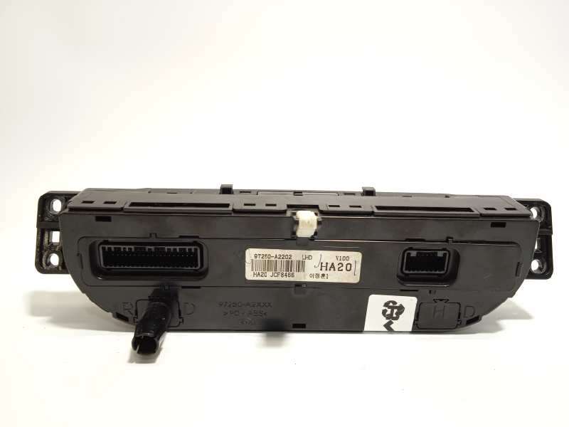 Recambio de mando climatizador para kia cee'd drive referencia OEM IAM 97250A2202 97250A2202WK - Blanco 4