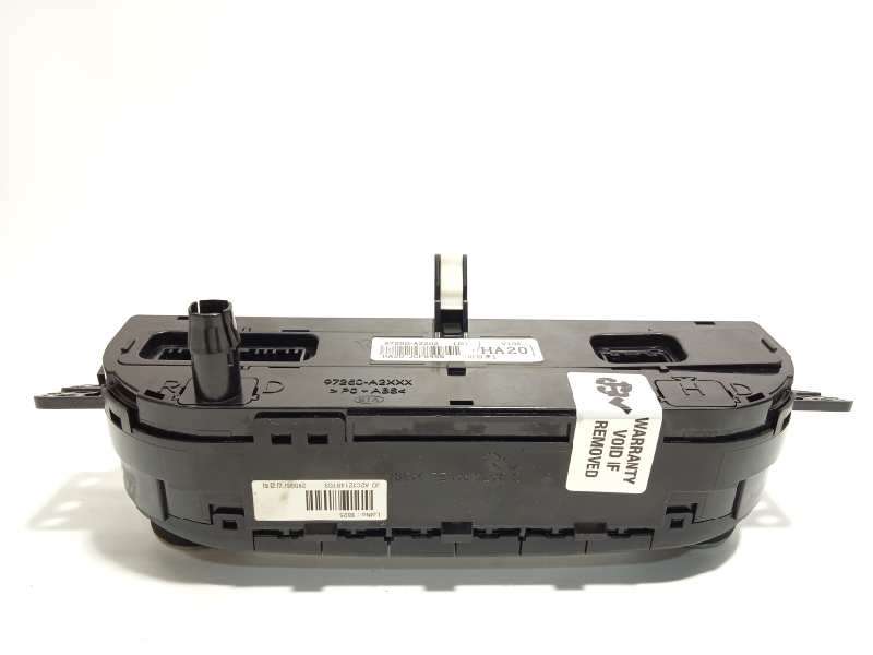 Recambio de mando climatizador para kia cee'd drive referencia OEM IAM 97250A2202 97250A2202WK - Blanco 5
