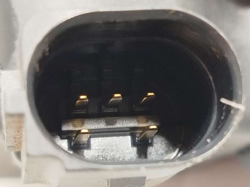 Recambio de valvula egr para audi q5 sportback (fyt) 40 tdi quattro referencia OEM IAM 05L131501M - Negro 3