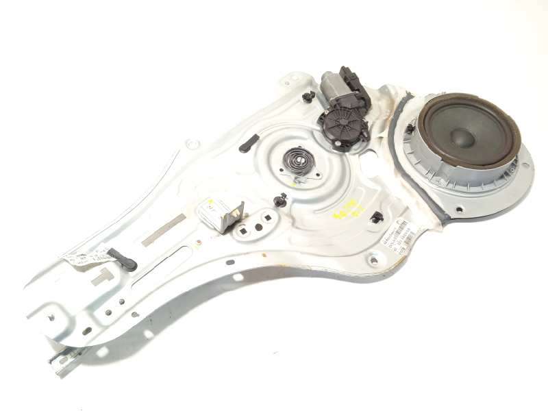 Recambio de elevalunas delantero izquierdo para kia sportage basic 4x2 referencia OEM IAM 824703U120 - Blanco