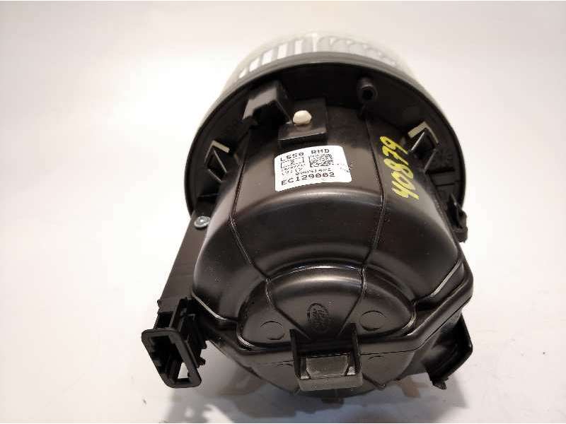 Recambio de motor calefaccion para land rover range rover evoque evoque hse referencia OEM IAM LR016627 5