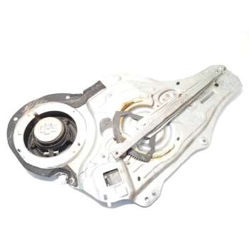 ELEVALUNAS DELANTERO DERECHO 824803U120 