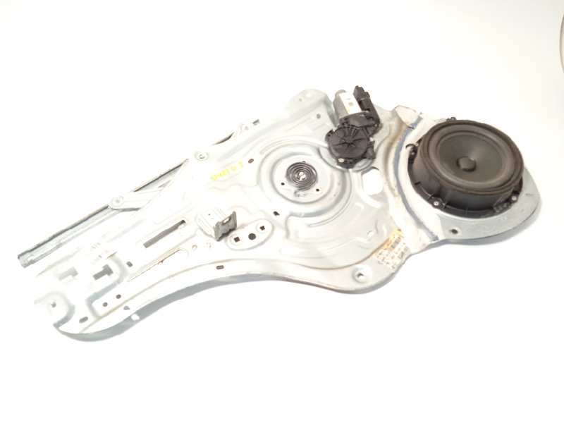 Recambio de elevalunas delantero izquierdo para kia sportage 1.7 crdi cat referencia OEM IAM 824703U120 - Blanco