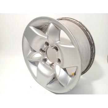 Recambio de llanta para nissan terrano ii (r20) 3.0 di 4wd referencia OEM IAM 2X800 403002X800 