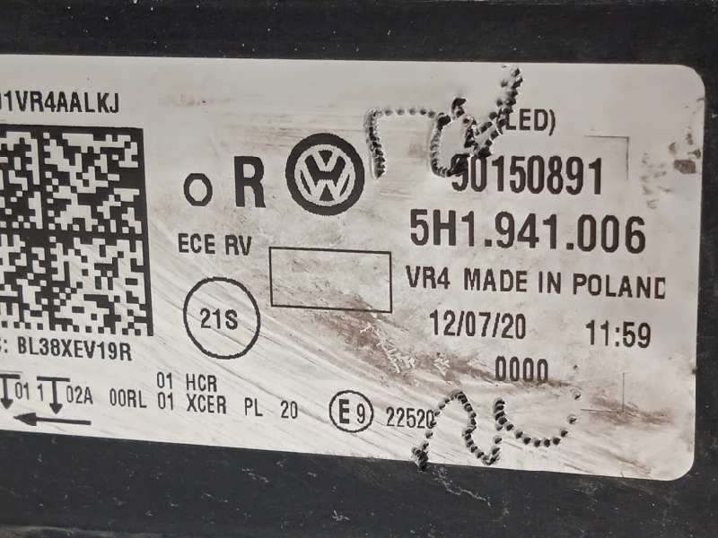 Recambio de faro derecho para volkswagen golf viii lim. (cd1) style referencia OEM IAM 5H1941006  90150891 5